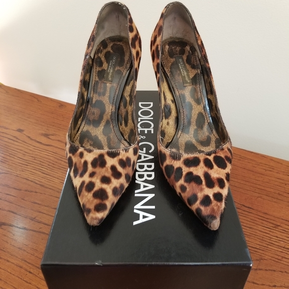 Dolce & Gabbana Shoes - Dolce & Gabbana Pumps Size 7 1/2
